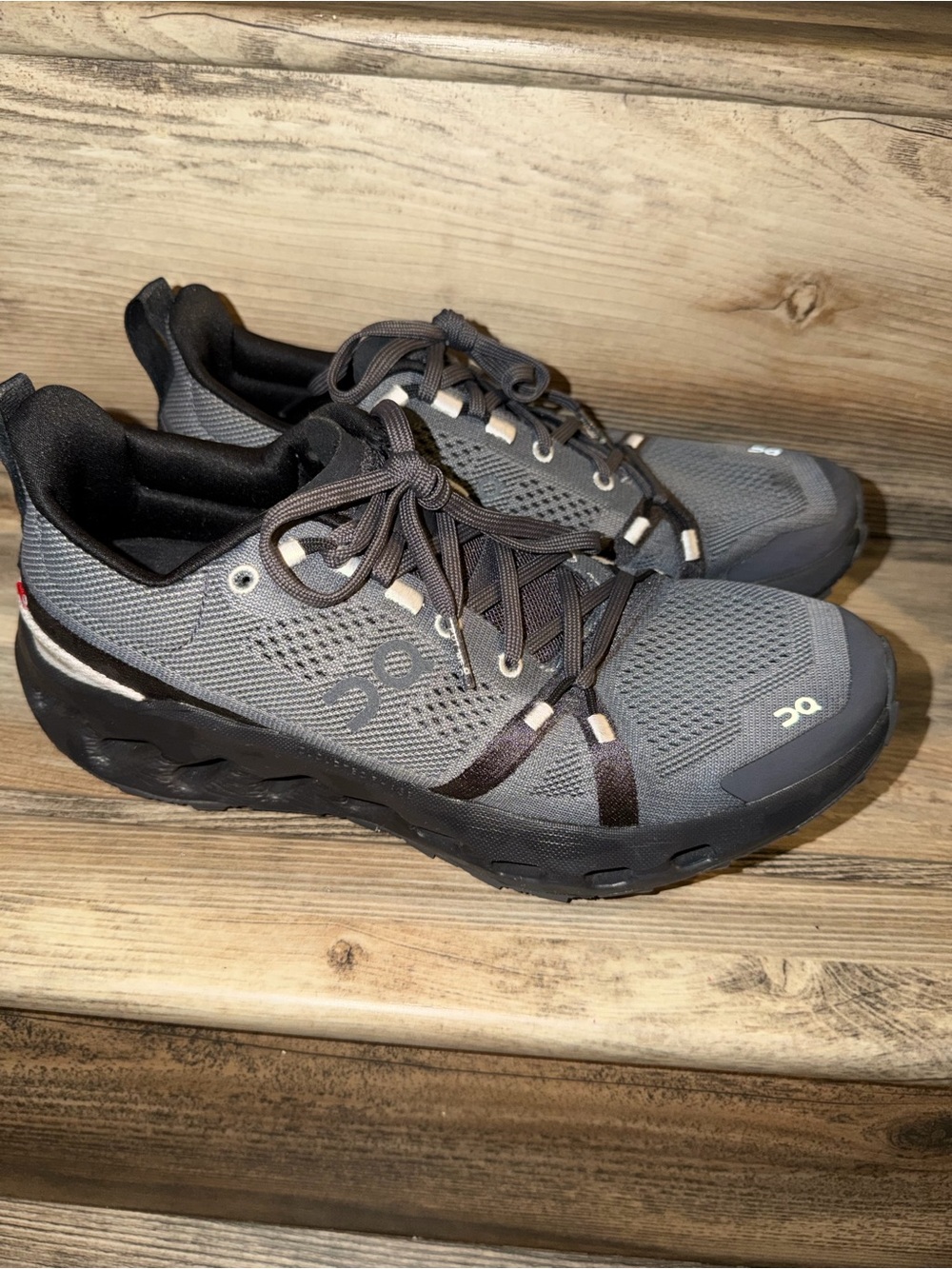 On Cloud Women’s Cloudtec Phase Running Gray Performance Sneakers